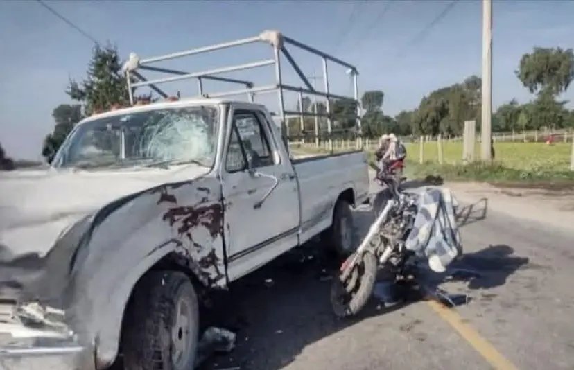 Muere atropellado joven de 16 años a bordo de motocicleta en carretera Acatzingo-Nopalucan