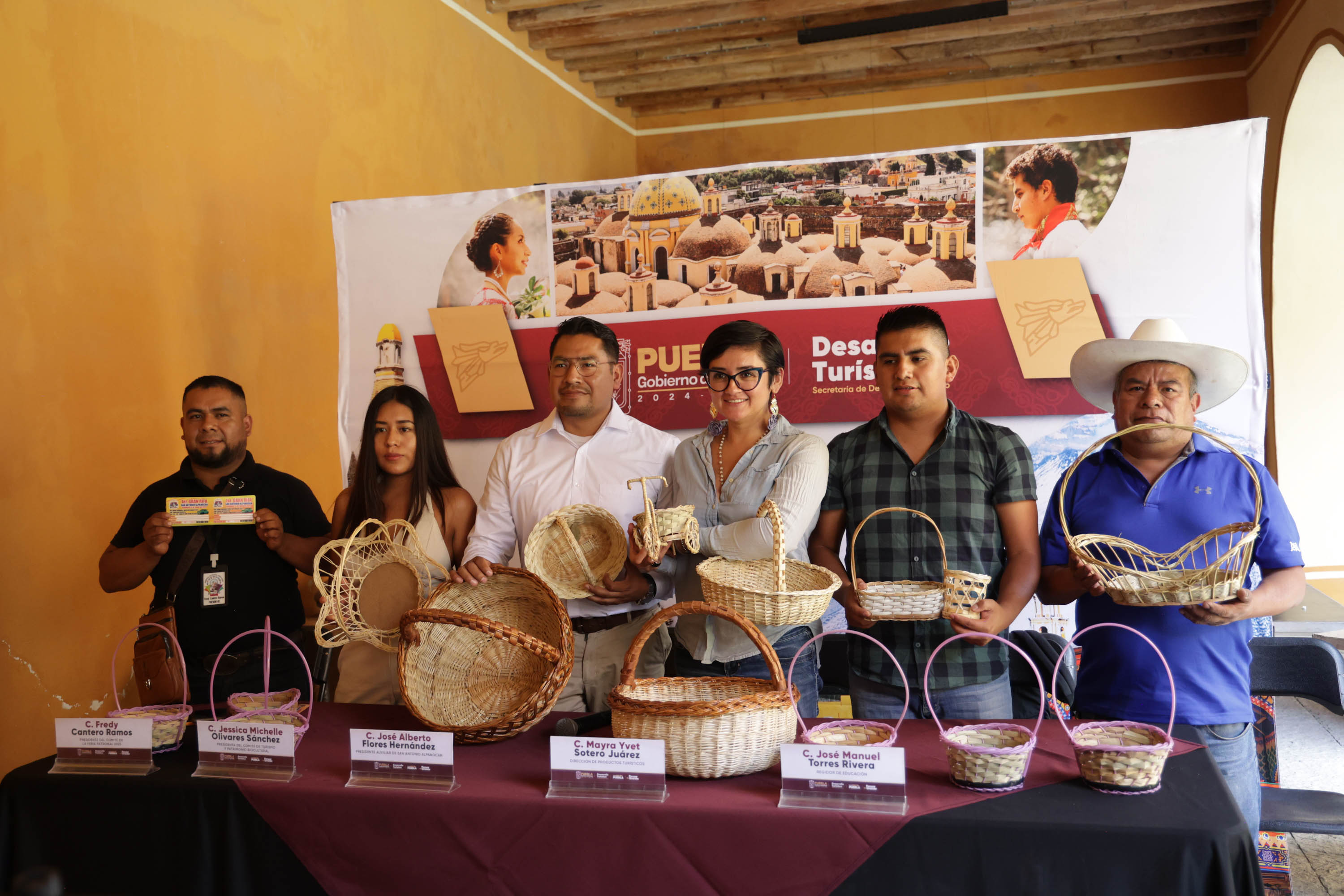 Asiste a la Feria de la Canasta y la Fiesta Patronal de San Antonio de Alpanocan