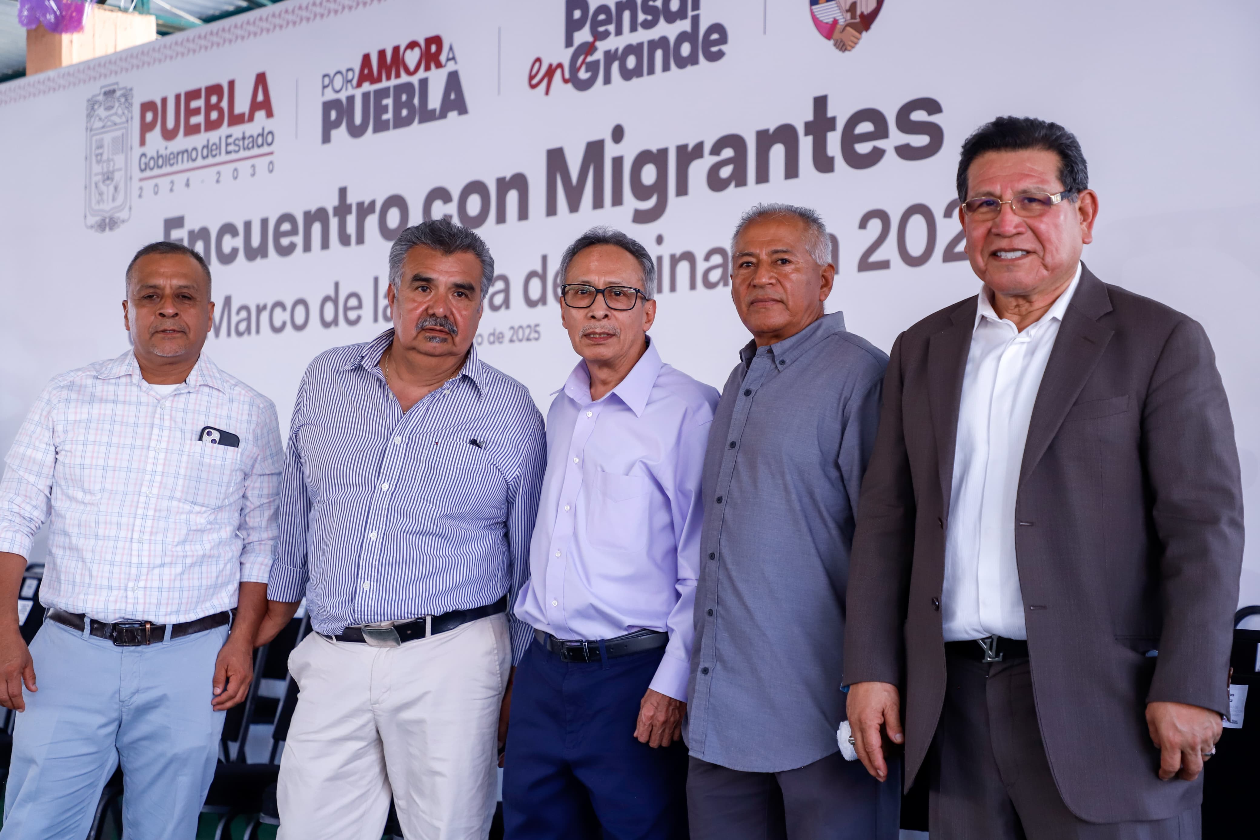 Gobierno de Puebla implementa plan de atención a migrantes