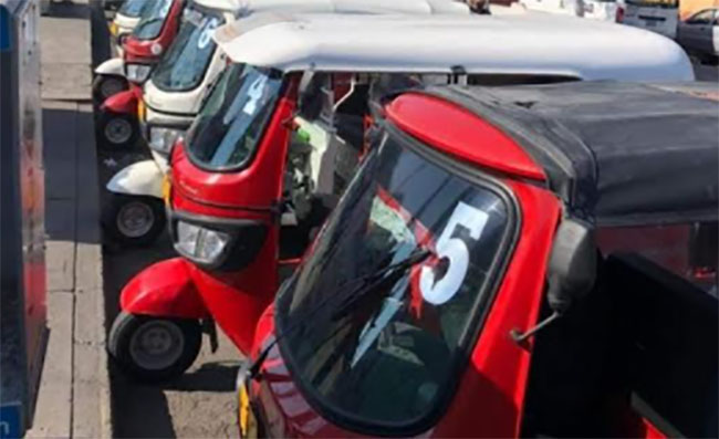En Izúcar intenta linchar a un sujeto porque incendió un mototaxi