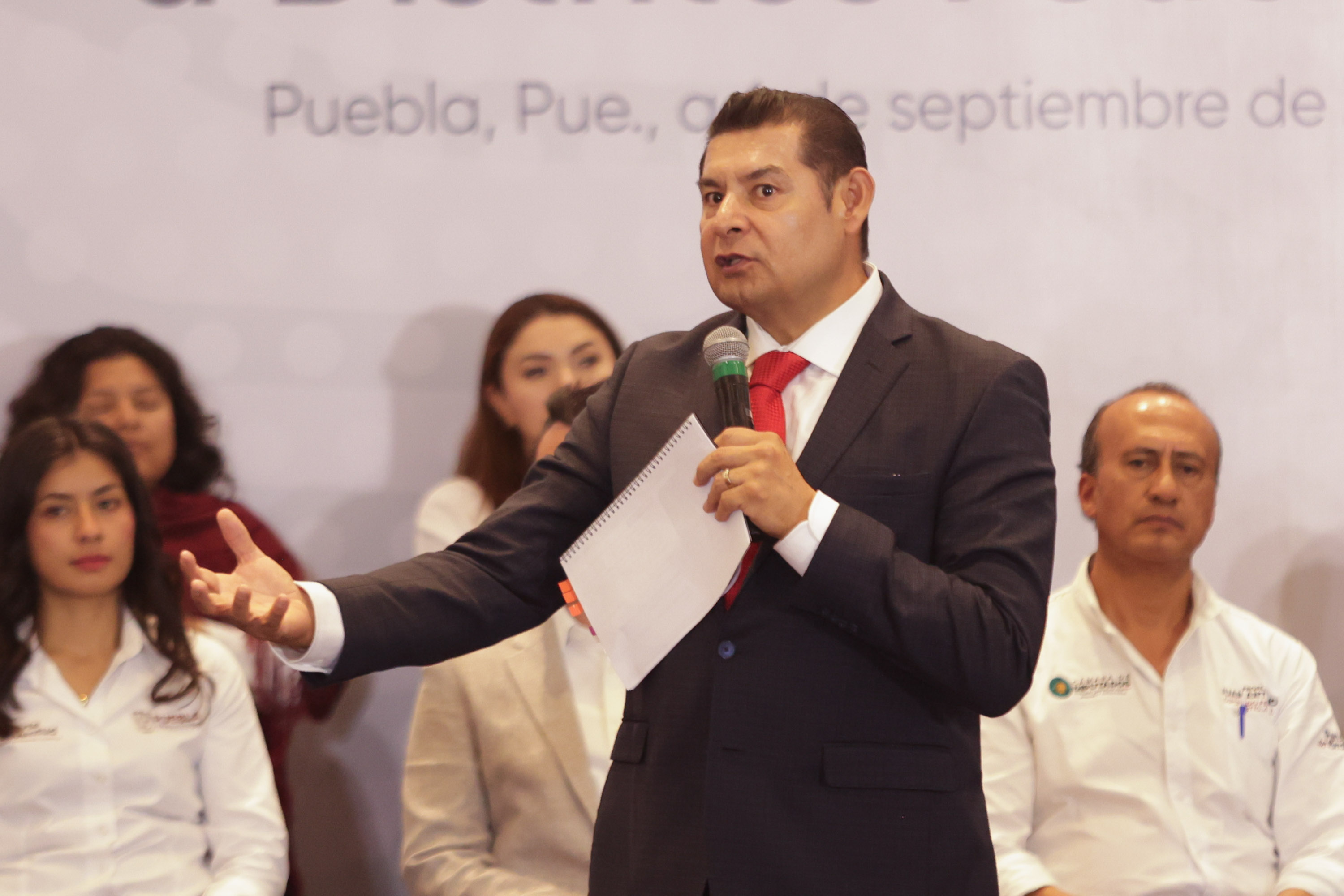 Gobierno de Puebla comienza a conformar Paquete Económico 2026