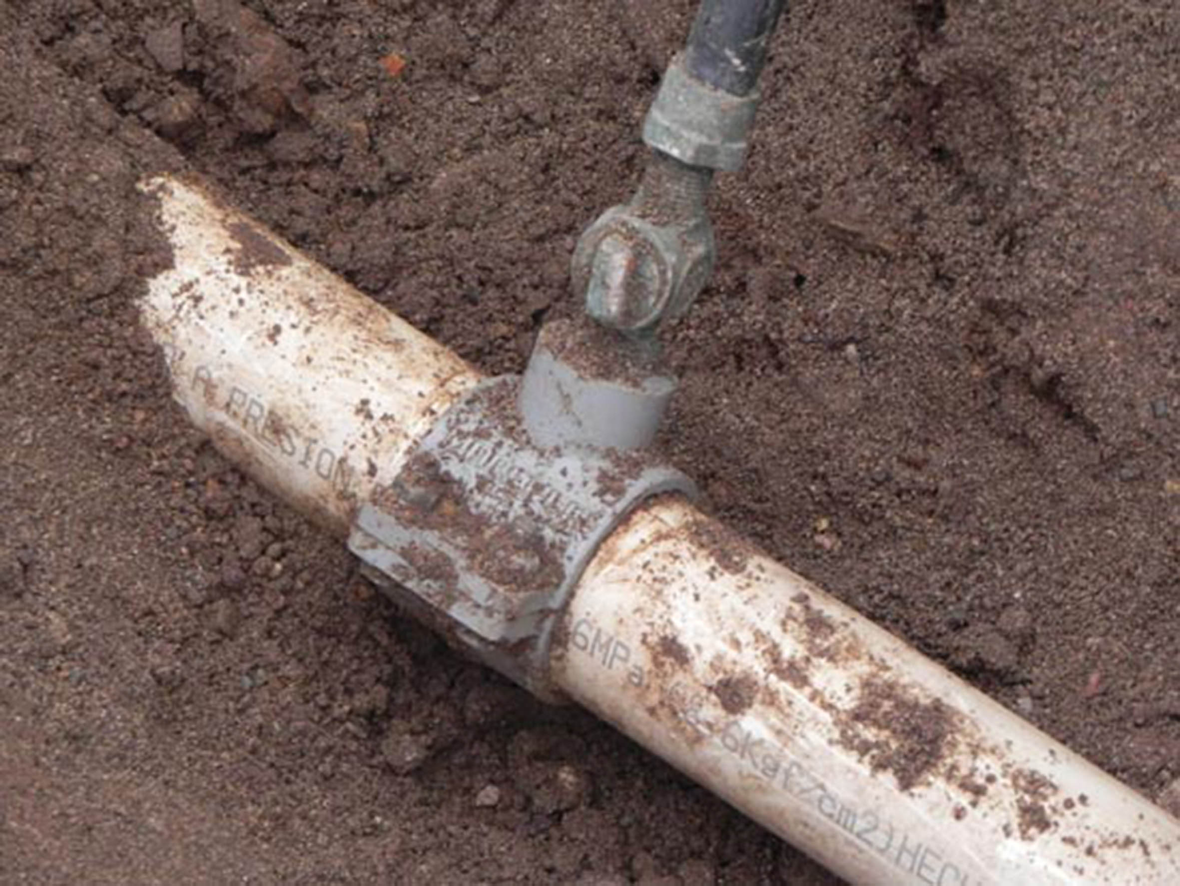 Puebla baja al noveno lugar en tomas clandestinas