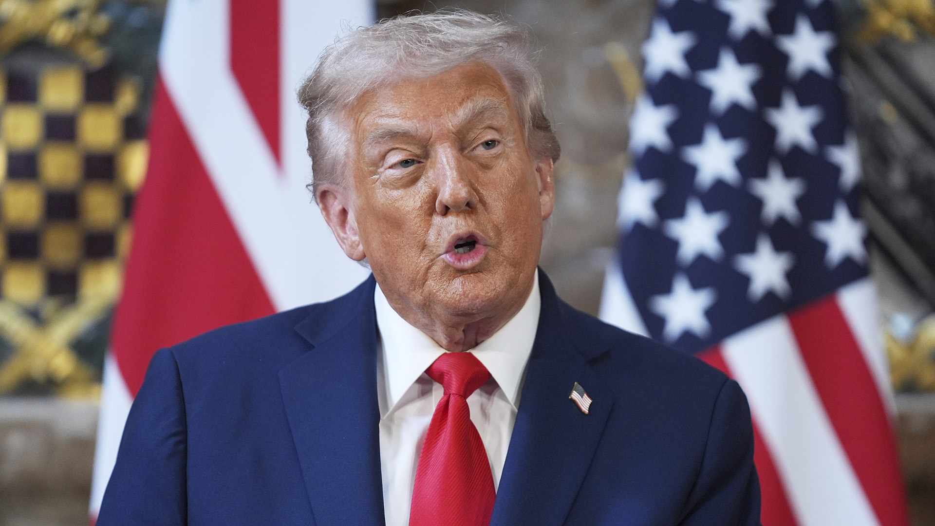 Trump lidera homenaje multitudinario al activista Charlie Kirk en Arizona
