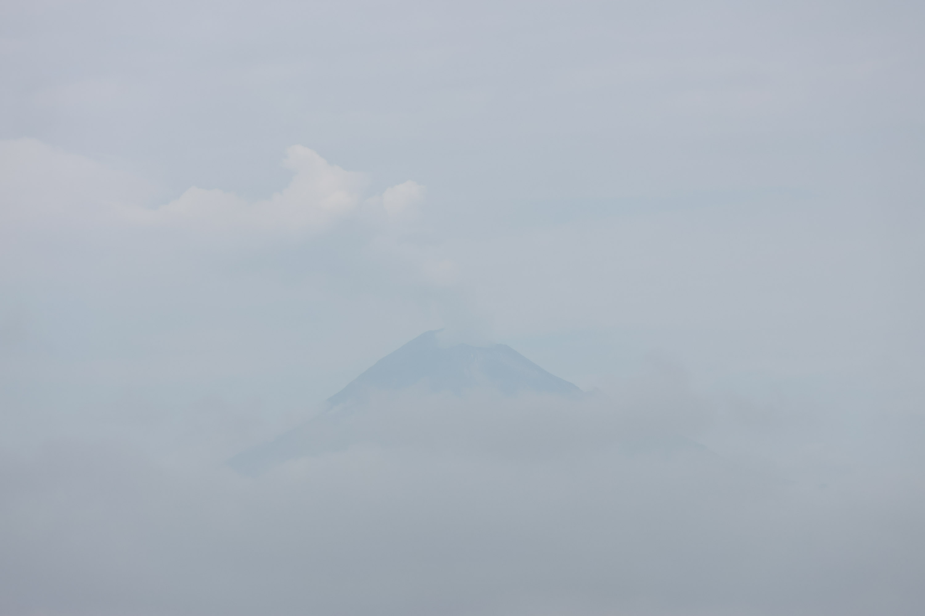 Se registra neblina alrededor del volcán Popocatépetl
