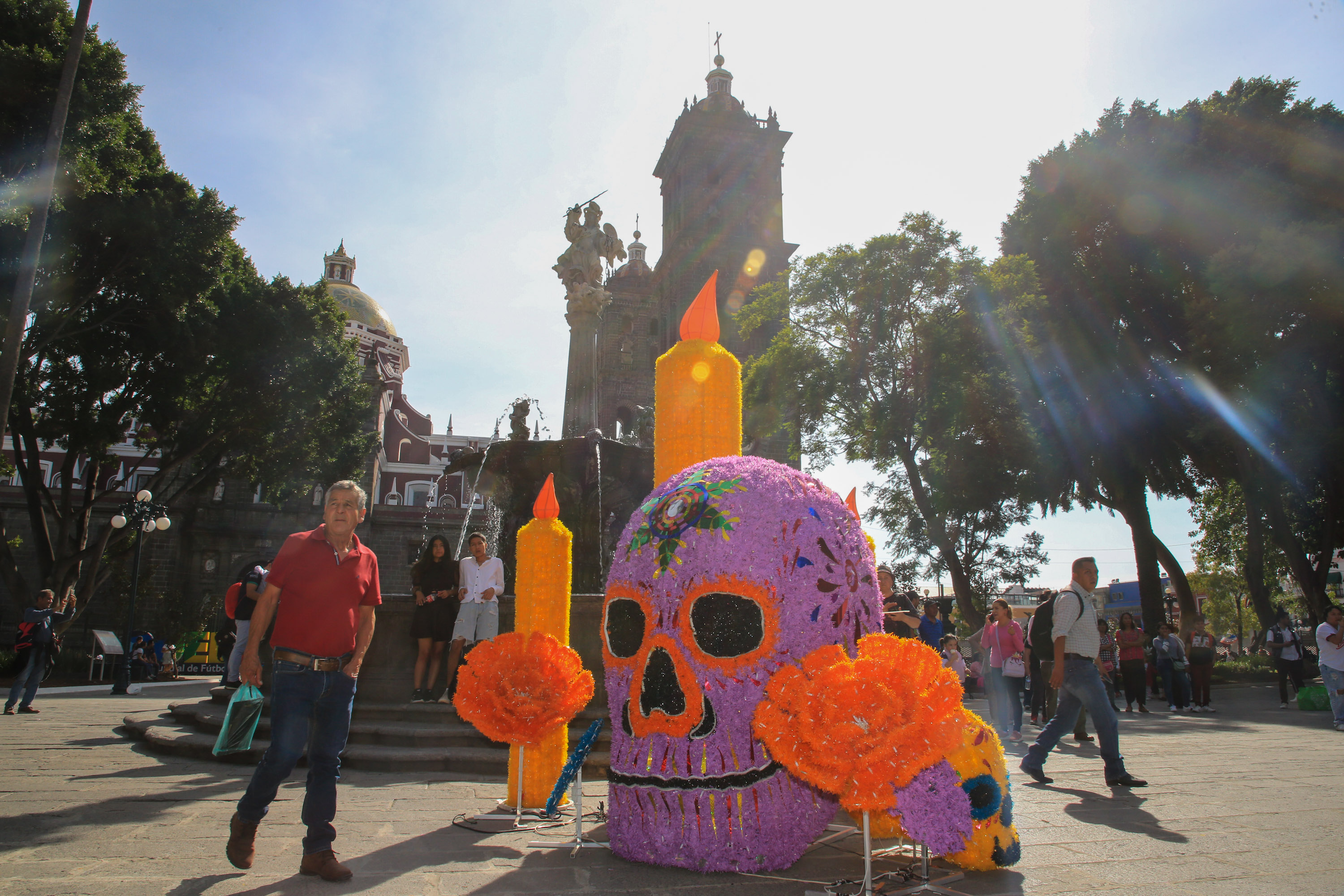 300 mil visitantes se esperan por Día de Muertos en Puebla 