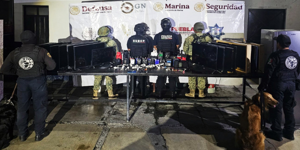 Realizan SSP, SEMAR y DEFENSA cateo en penal de Tehuacán