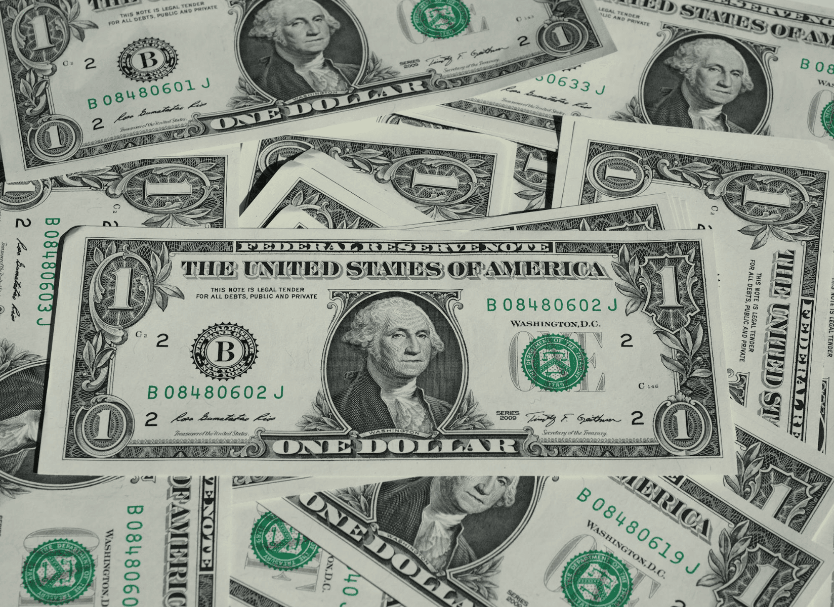 Precio del dólar hoy 13 de septiembre: peso cede terreno pero acumula ganancia semanal