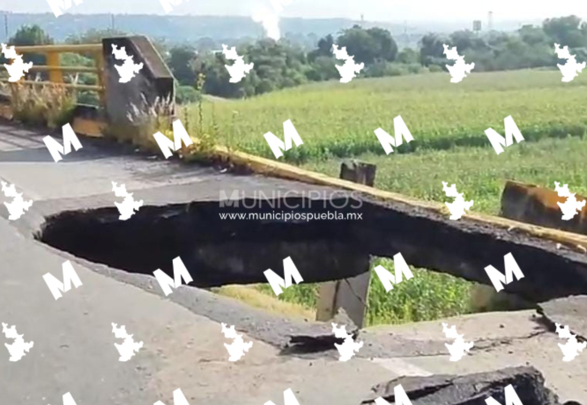 Se abre socavón en puente del bulevar Aeropuerto en Huejotzingo