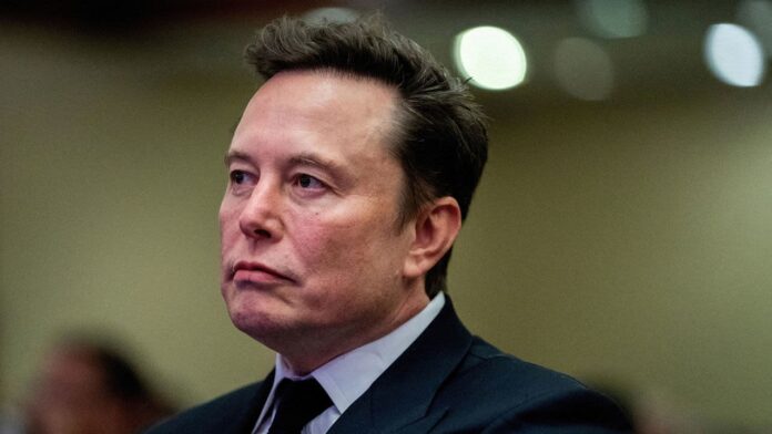 Elon Musk está despidiendo a quienes construyeron su IA Grok