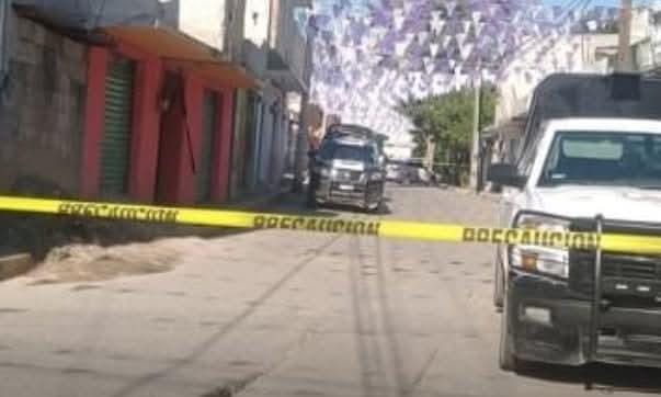 Ejecutan a hombre afuera de su vivienda en comunidad de Los Reyes de Juárez