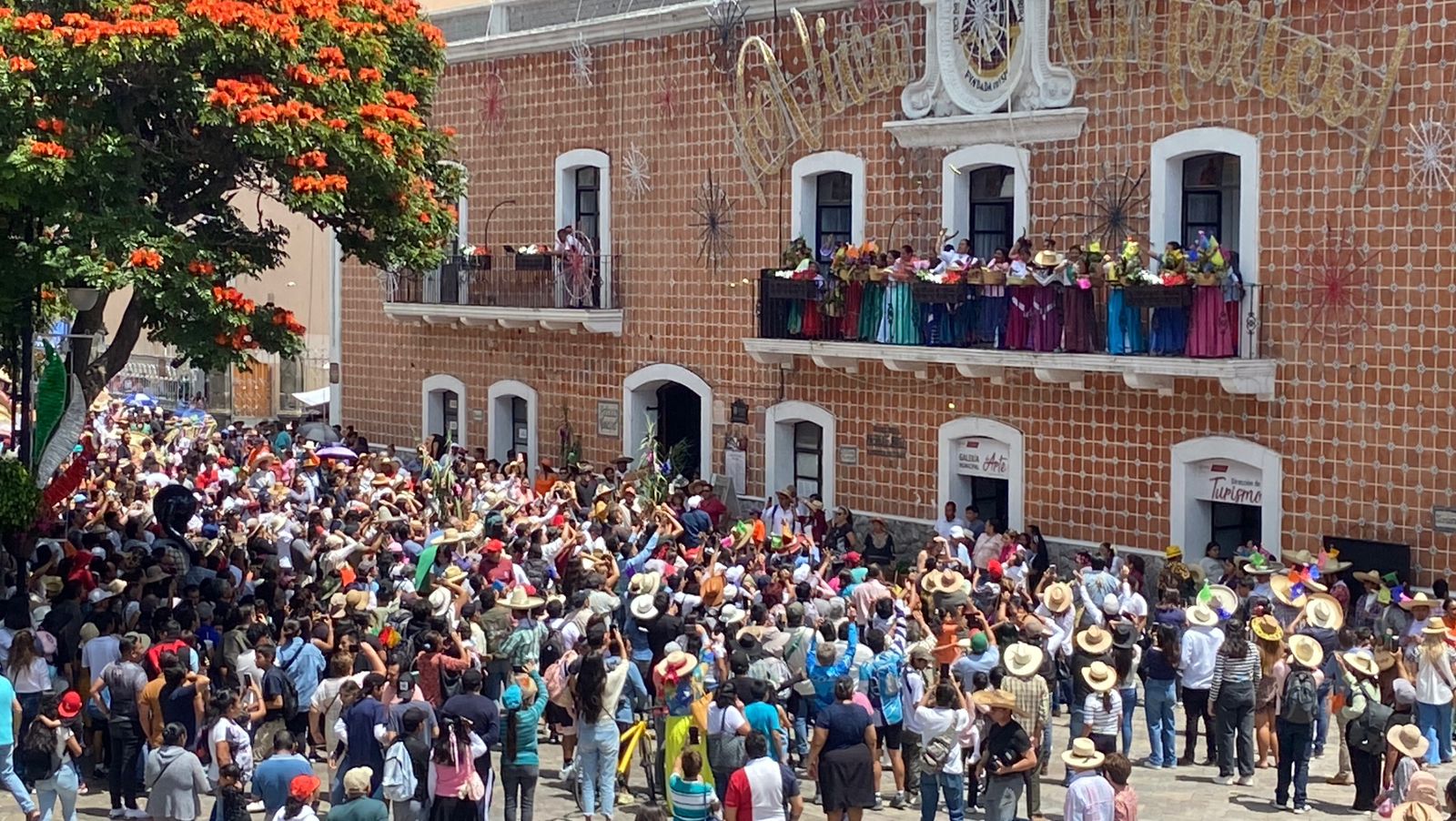 Atlixco vibra con convite del Atlixcáyotl y se alista para su gran fiesta 2025