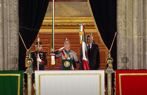 VIDEO Sheinbaum encabeza su primer Grito de Independencia como presidenta de México