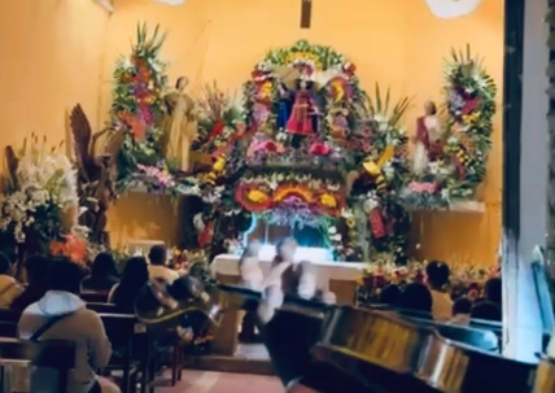 Como cada año miles de atlixquences cumplen plegarias a San Miguel 