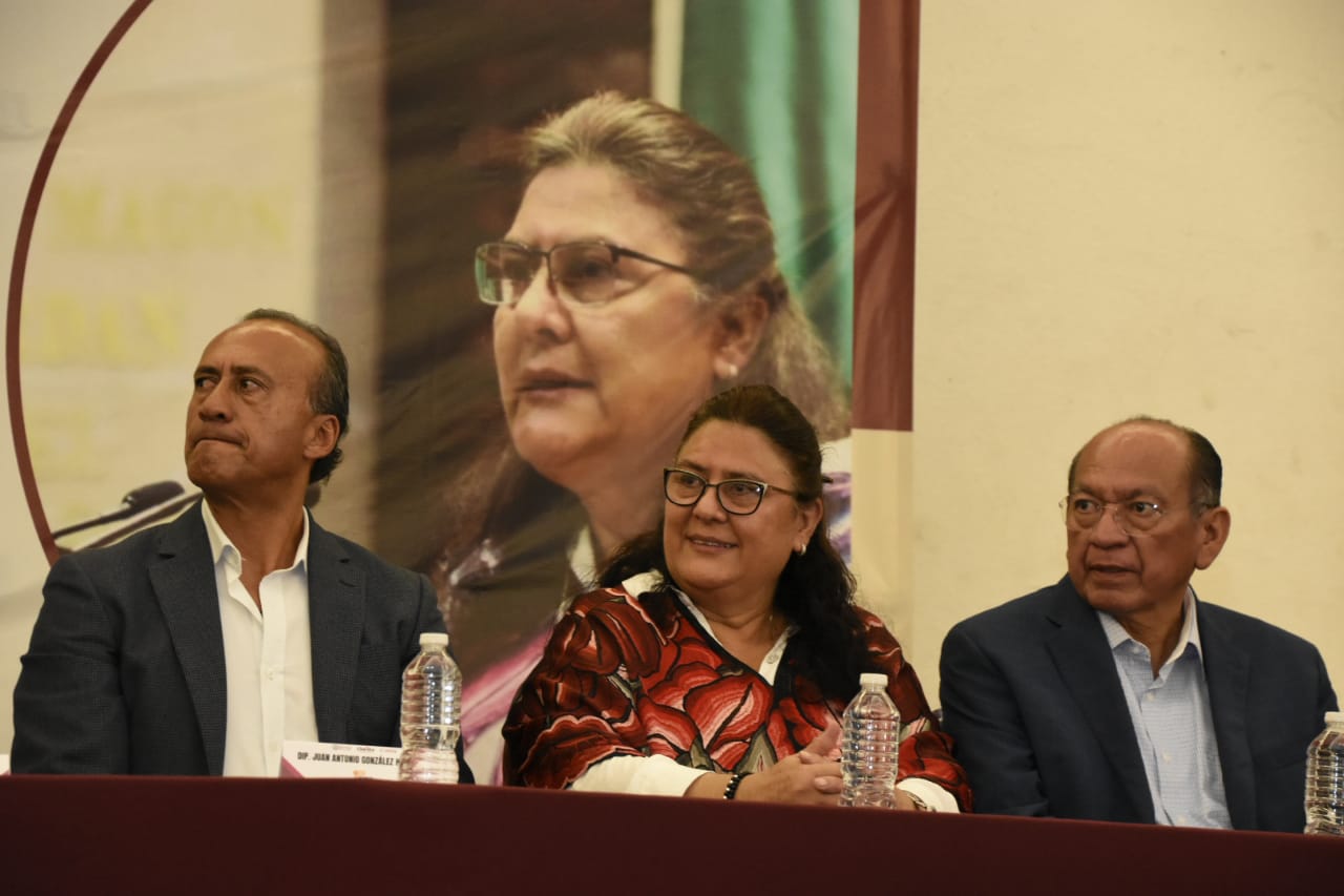 Rosario Orozco rinde su primer informe legislativo en Tehuacán