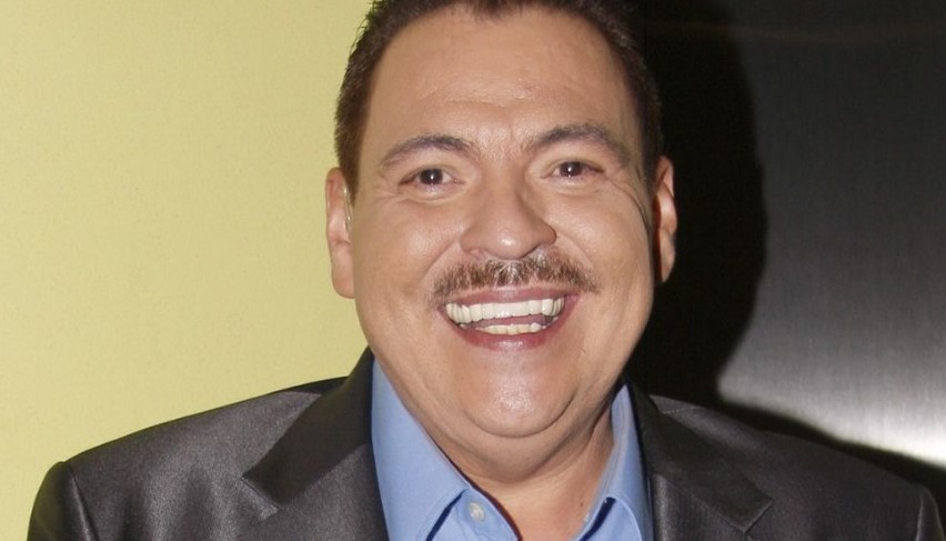 Julio Preciado está hospitalizado por neumonía