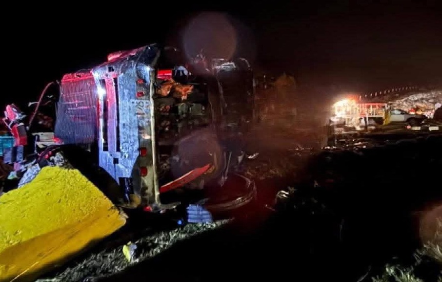 Al menos diez lesionados tras accidente sobre la Cuacnopalan-Oaxaca 