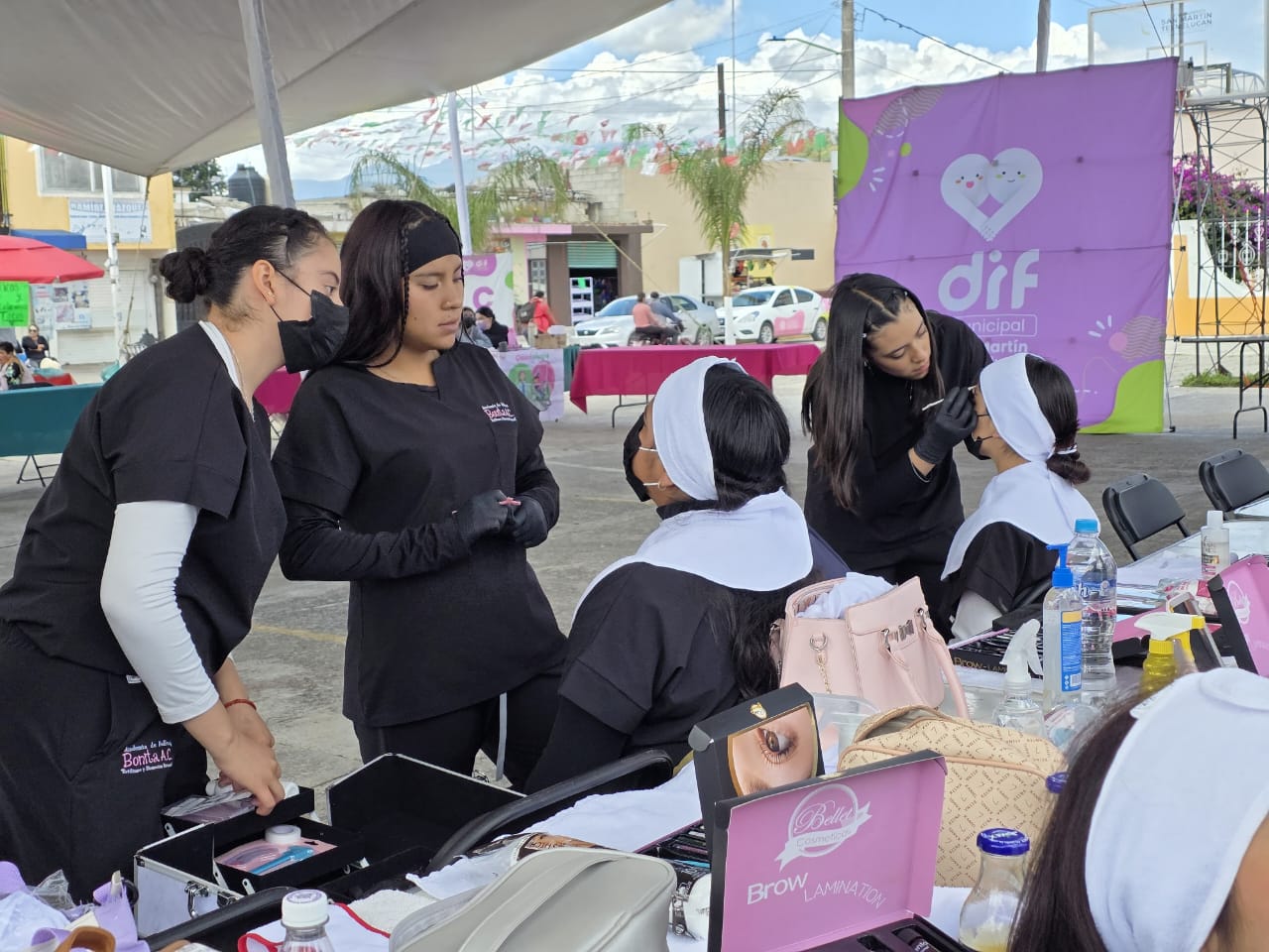 DIF Texmelucan realiza Jornada Integra de Servicios DIF Contigo en Tianguismanalco