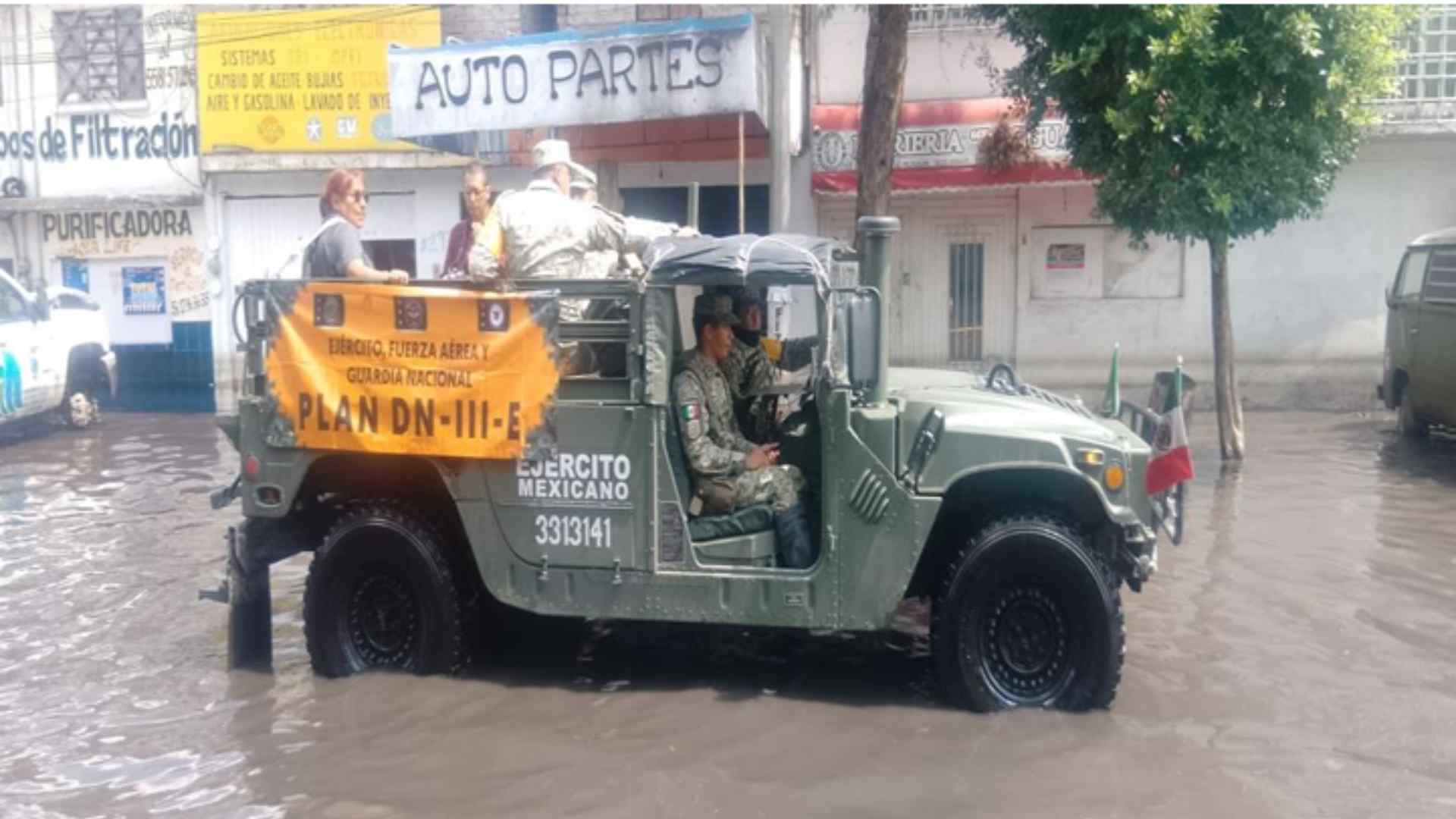 Por intensas lluvias activan Plan DN-III-E en Nezahualcóyotl