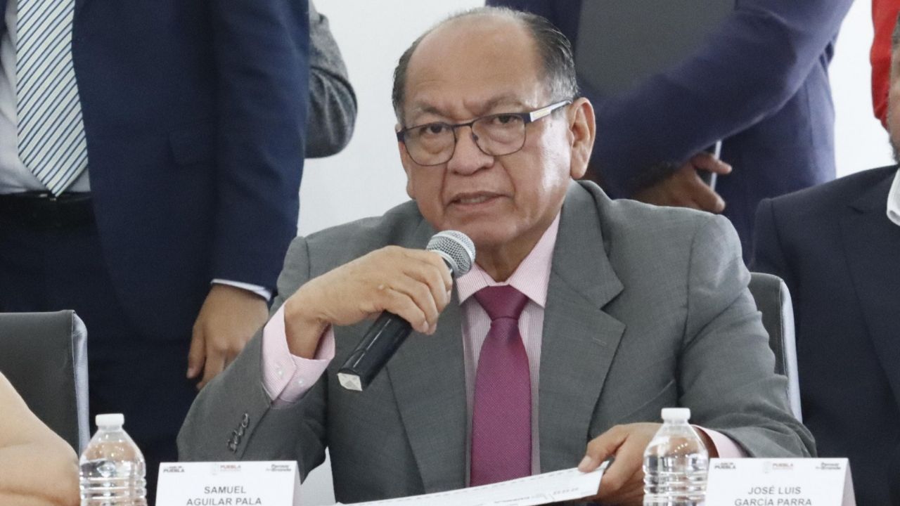 Cuatro ediles ocuparon Banda presidencial durante el Grito de Independencia en Puebla 