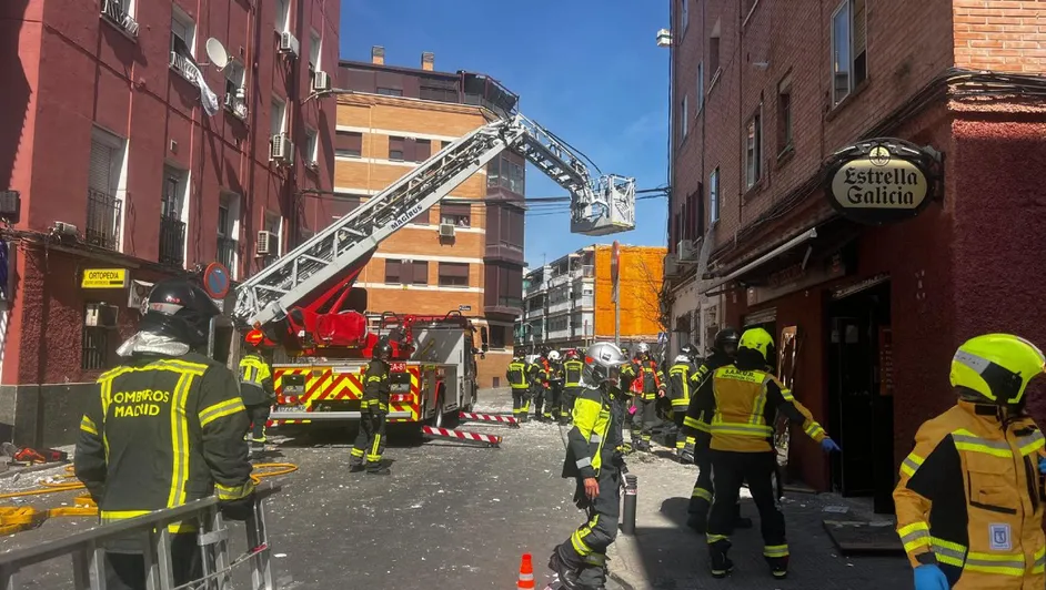 Explosión en bar de Madrid deja 25 heridos y causa daños en viviendas