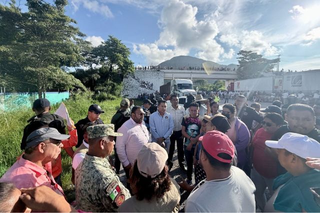 Bloqueo en la Autopista del Sol: pobladores de El Ocotito exigen seguridad