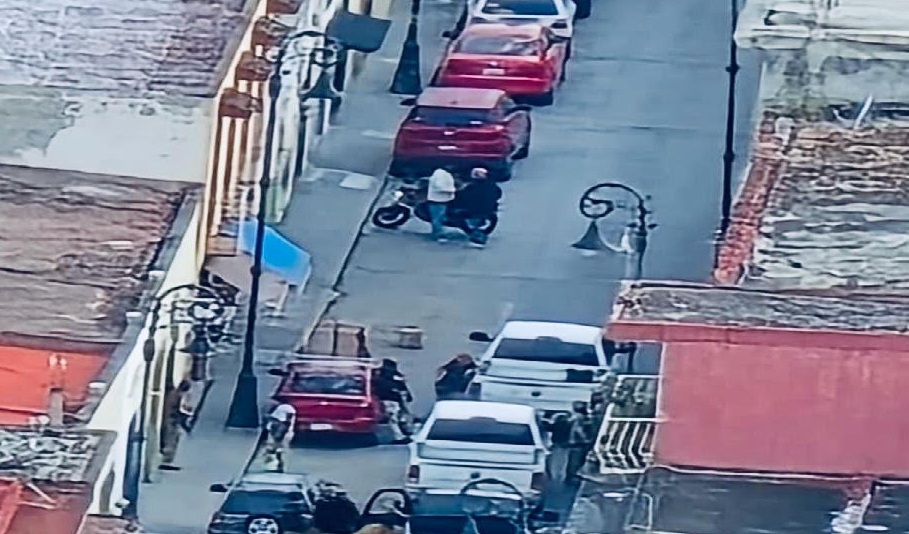 Cateo de la FGE y del ejército mexicano en los alrededores del centro de Atlixco