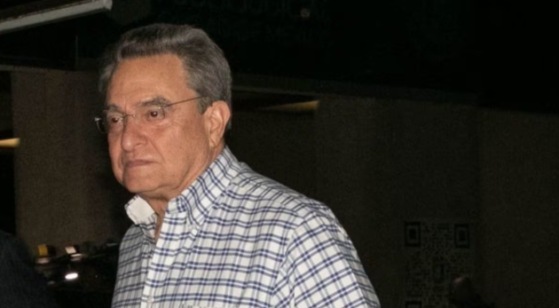 Huyan: informar es delito (el exilio mexicano)