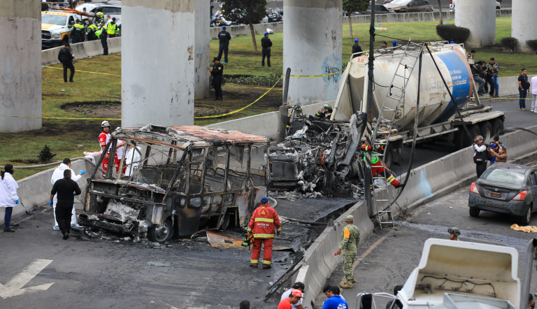 Senadora plantea endurecer regulación para pipas y tráileres que transportan combustibles
