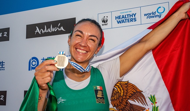Kenia Lechuga logra el bronce en Mundial de Remo Shanghái 2025