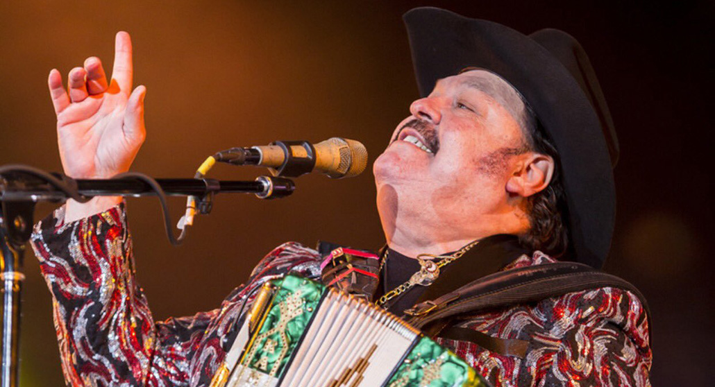 Ramón Ayala, el Rey del acordeón se despide de los escenarios 