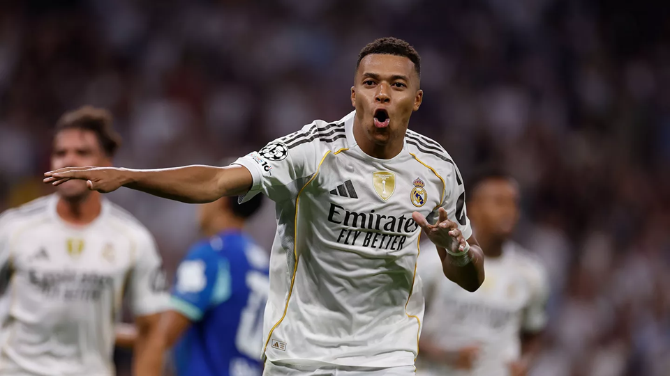 VIDEO El Madrid remonta en el estreno de la Champions