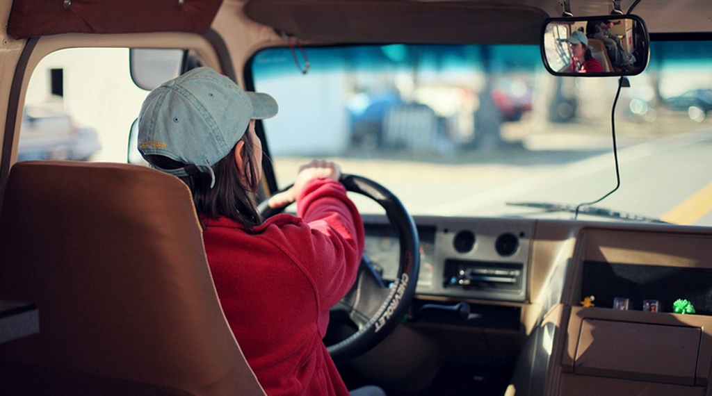 Le roban su vehículo a una conductora de plataforma digital en San Pedro Cholula 