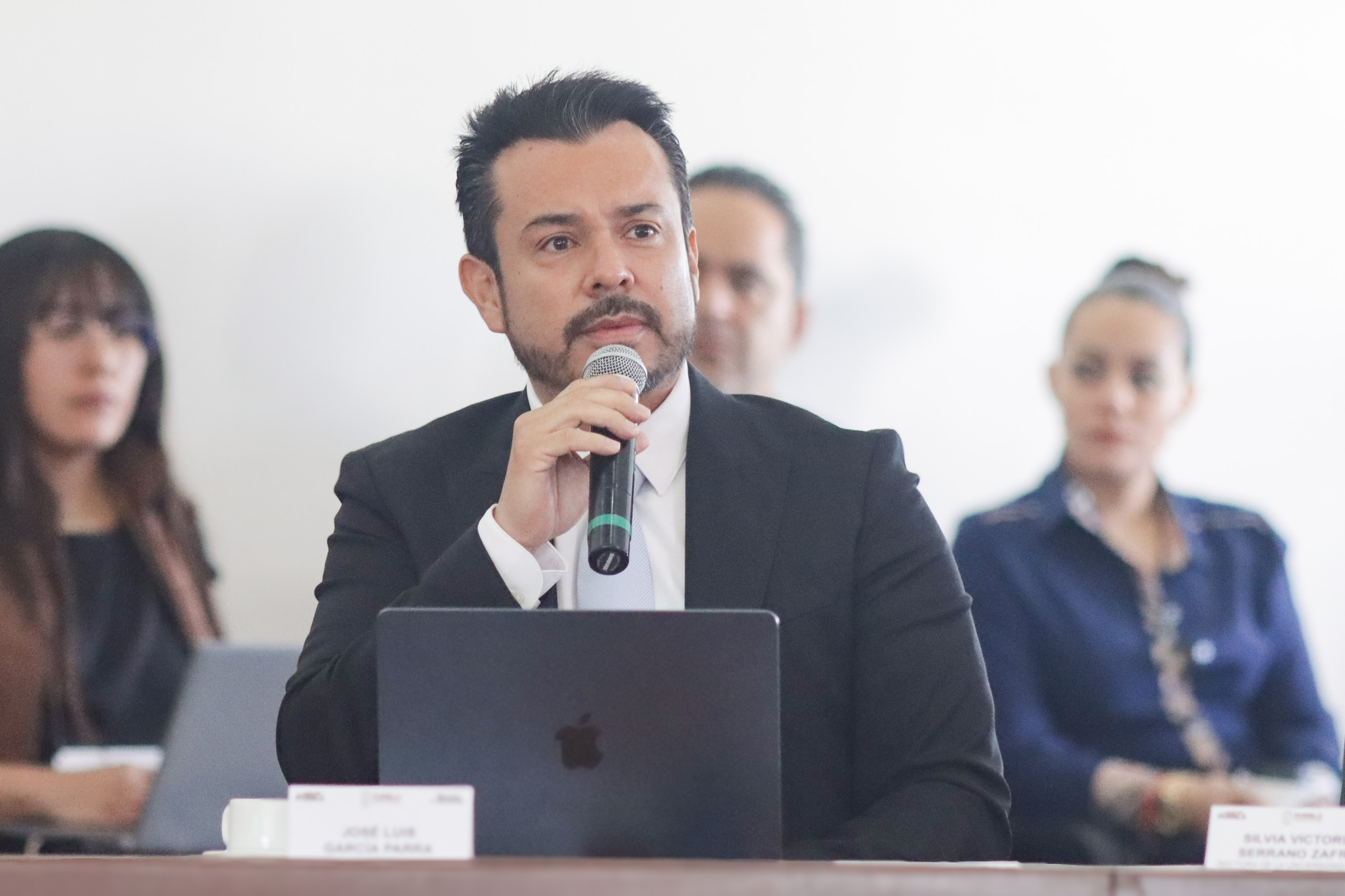 Puebla recibe a veterinarios de la UNAM para atender animales afectados en La Ceiba 
