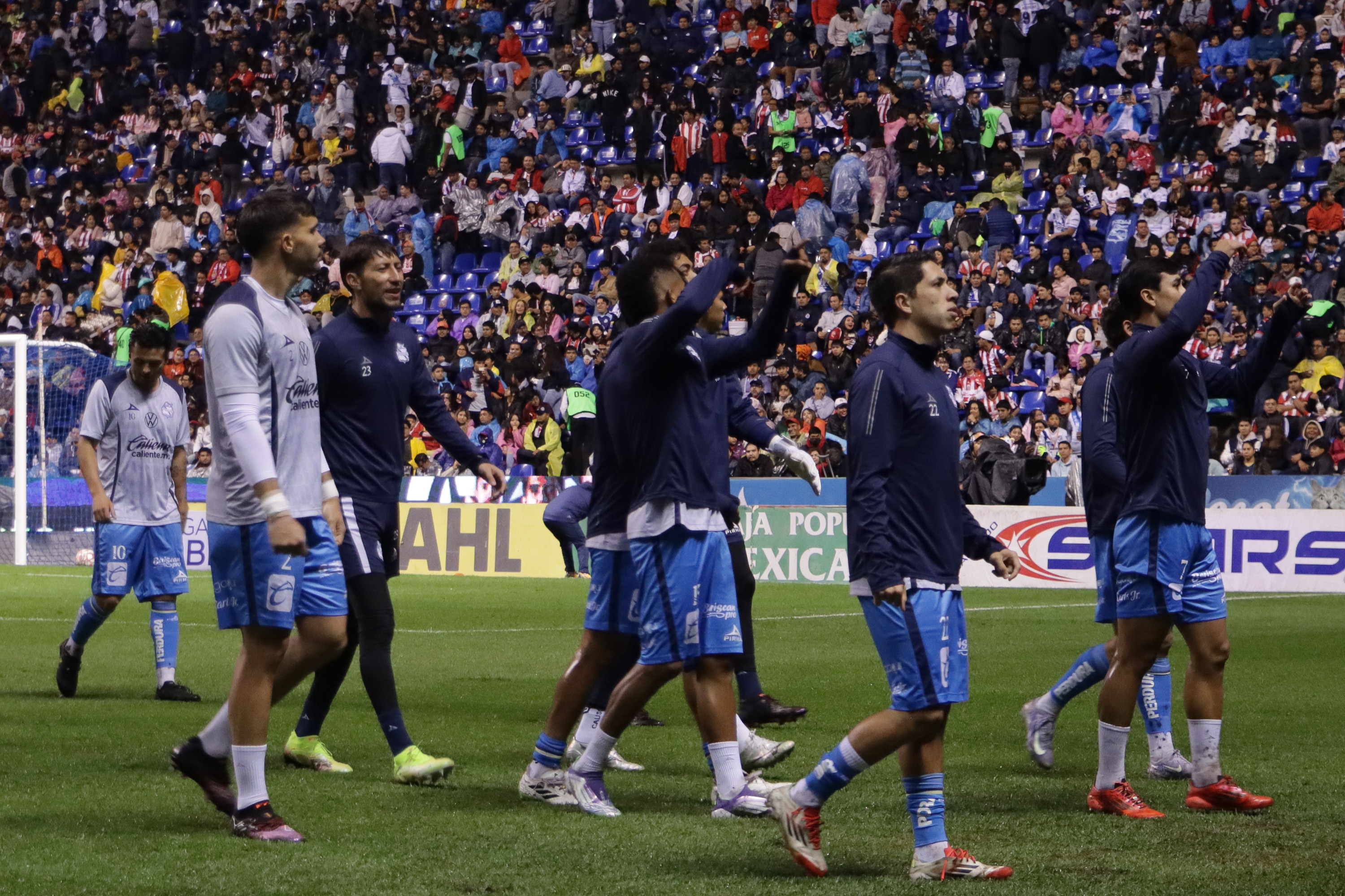 Querétaro y Puebla, a definir quién es el menos malo