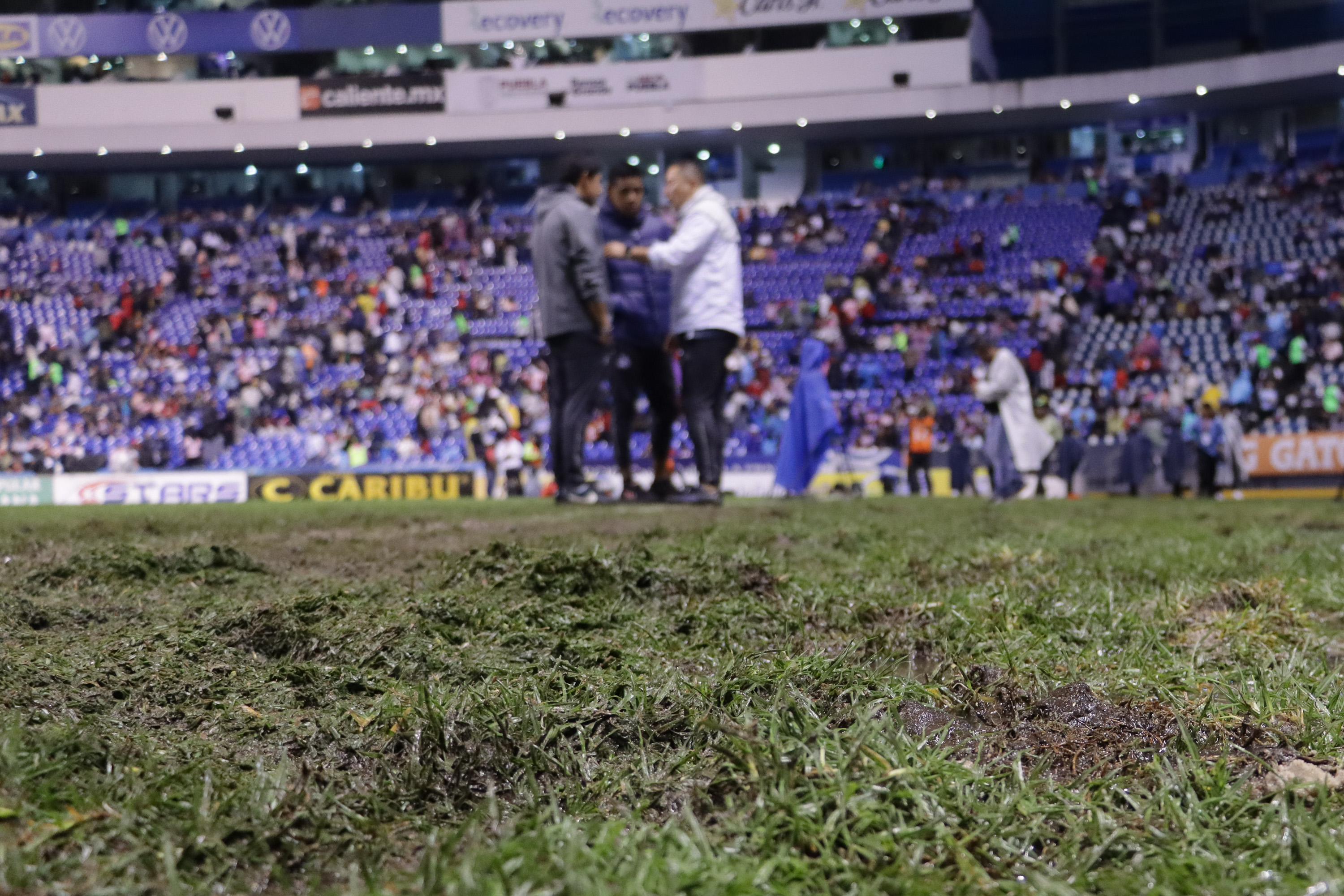 Club Puebla tiene que arreglar cancha del Estadio Cuauhtémoc: Armenta