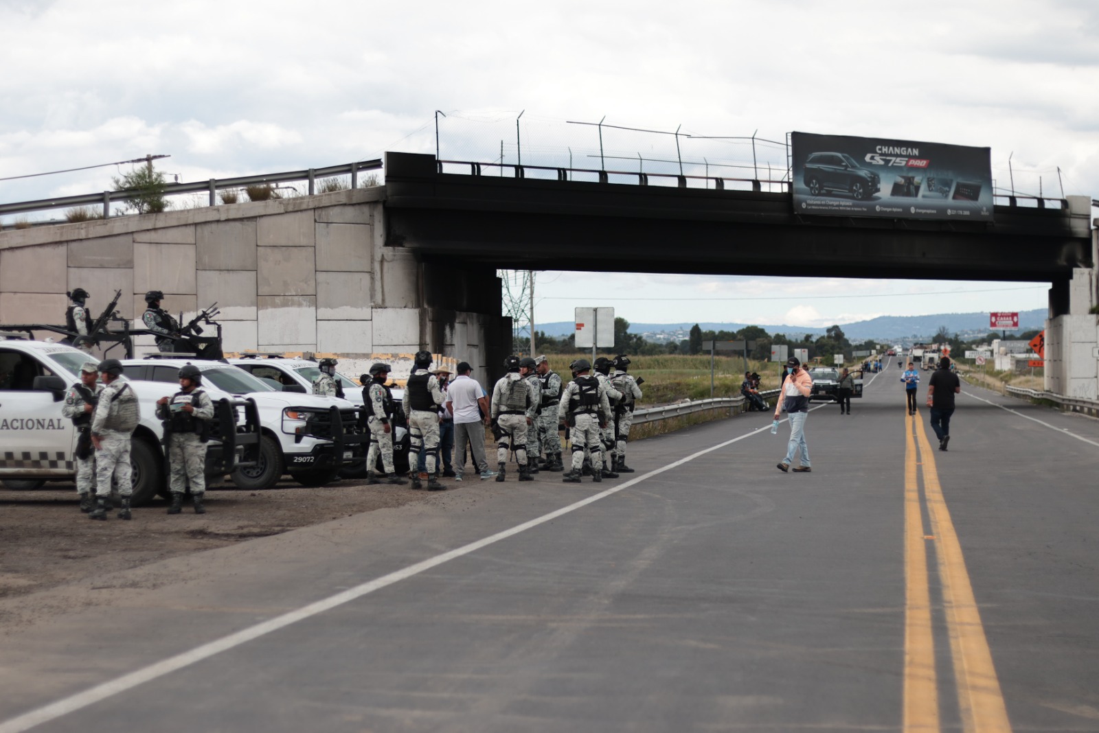 VIDEO Se registra conflicto en la autopista Puebla-Tlaxcala