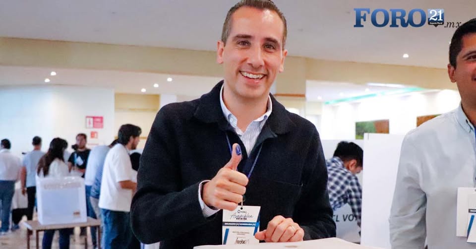 Mario Riestra entierra al Yunke de Eduardo Rivera