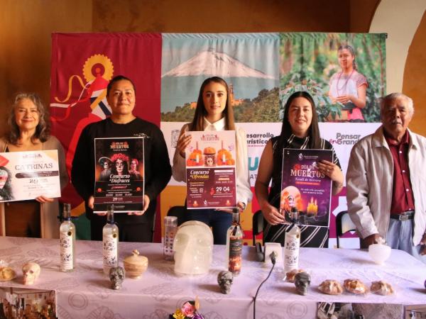 Tecali de Herrera invita a su celebración de temporada de muertos