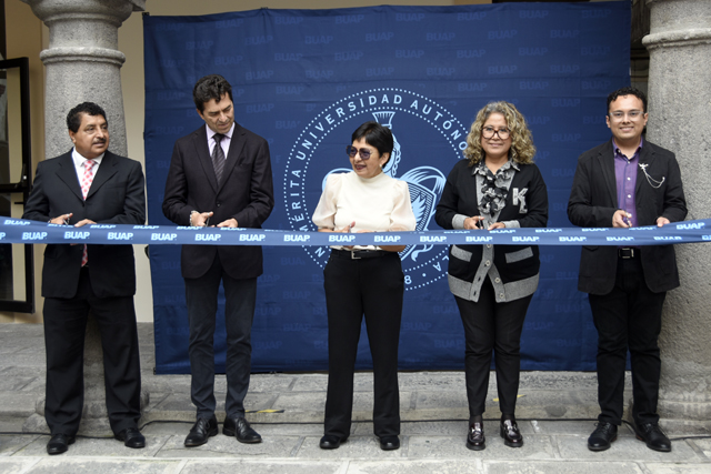 Se inaugura en la BUAP la exposición San Jerónimo, emblema de la Psicología en Puebla