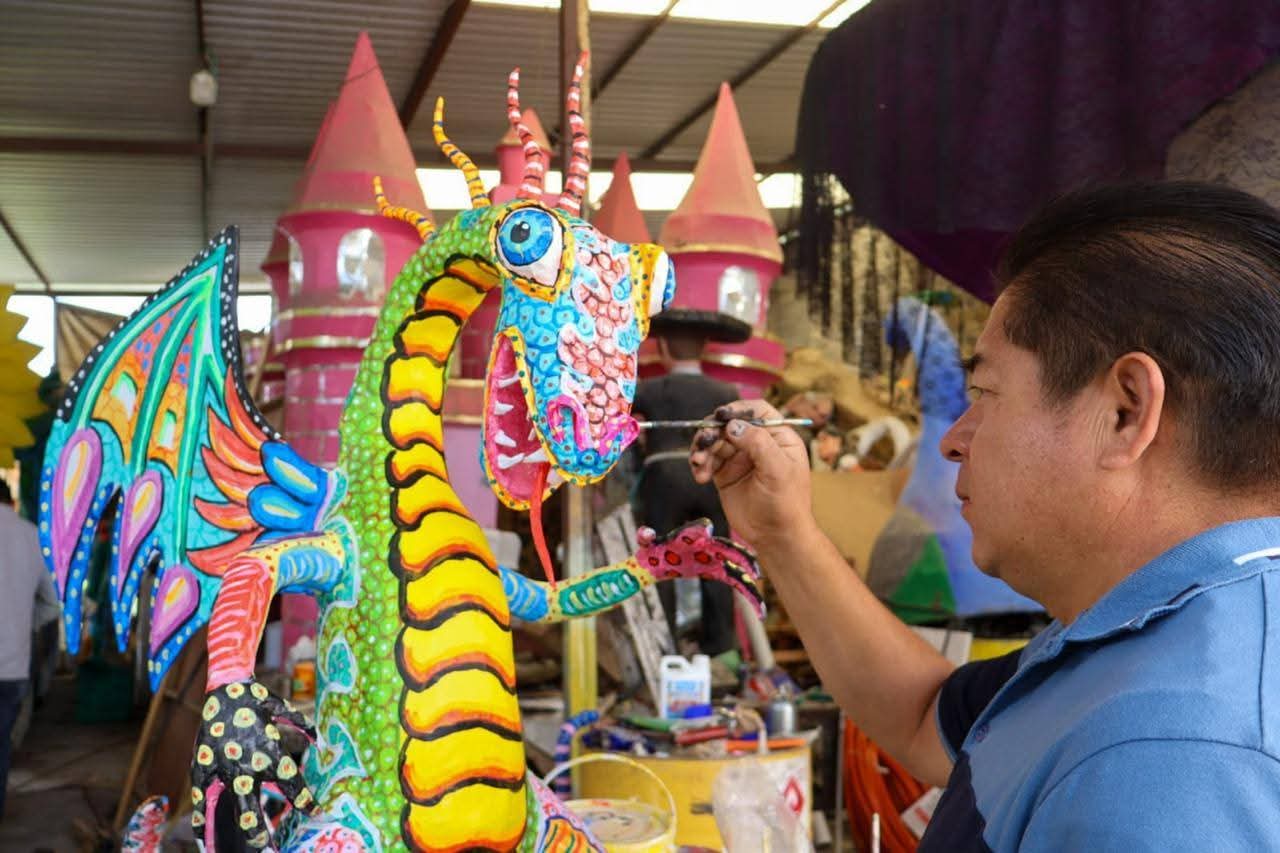 Polo Díaz: El corazón de la cartonería que da vida a la Feria de Tlaxcala