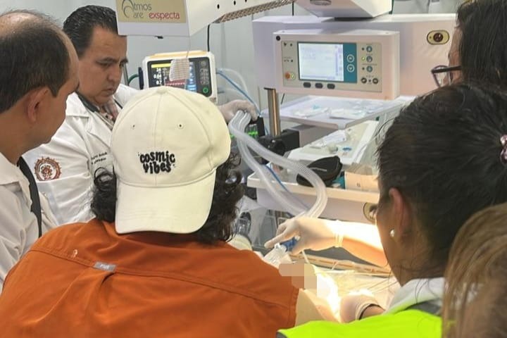 Fallece bebé rescatada de hospital inundado de La Ceiba en Xicotepec