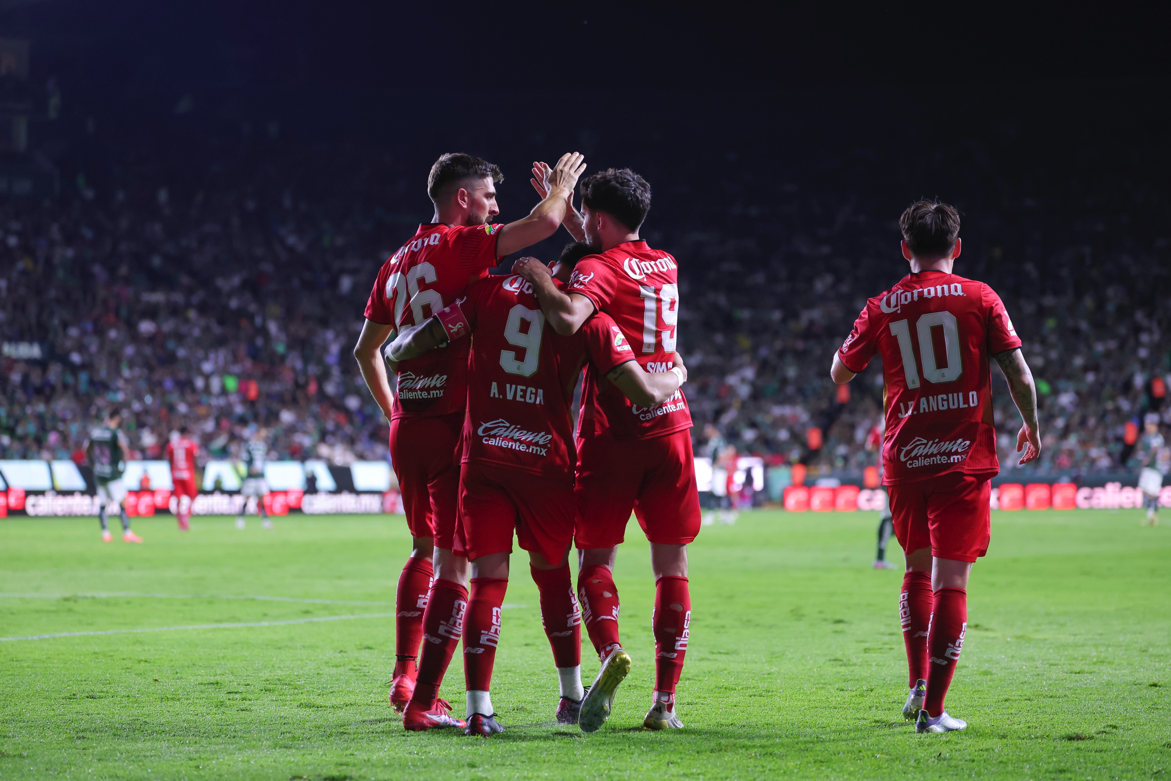 En estos canales puedes ver los partidos de la Fatídica Fecha 13