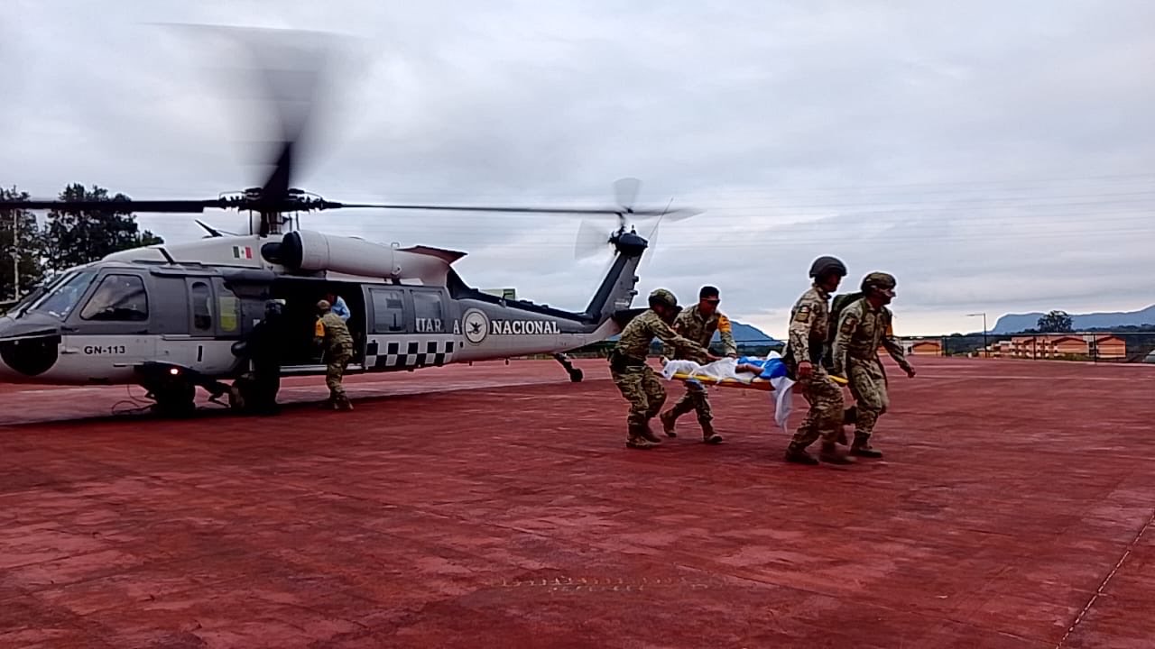 Mujeres embarazadas que estaban incomunicadas en Pahuatlán, fueron rescatadas por el Gobierno del Estado 