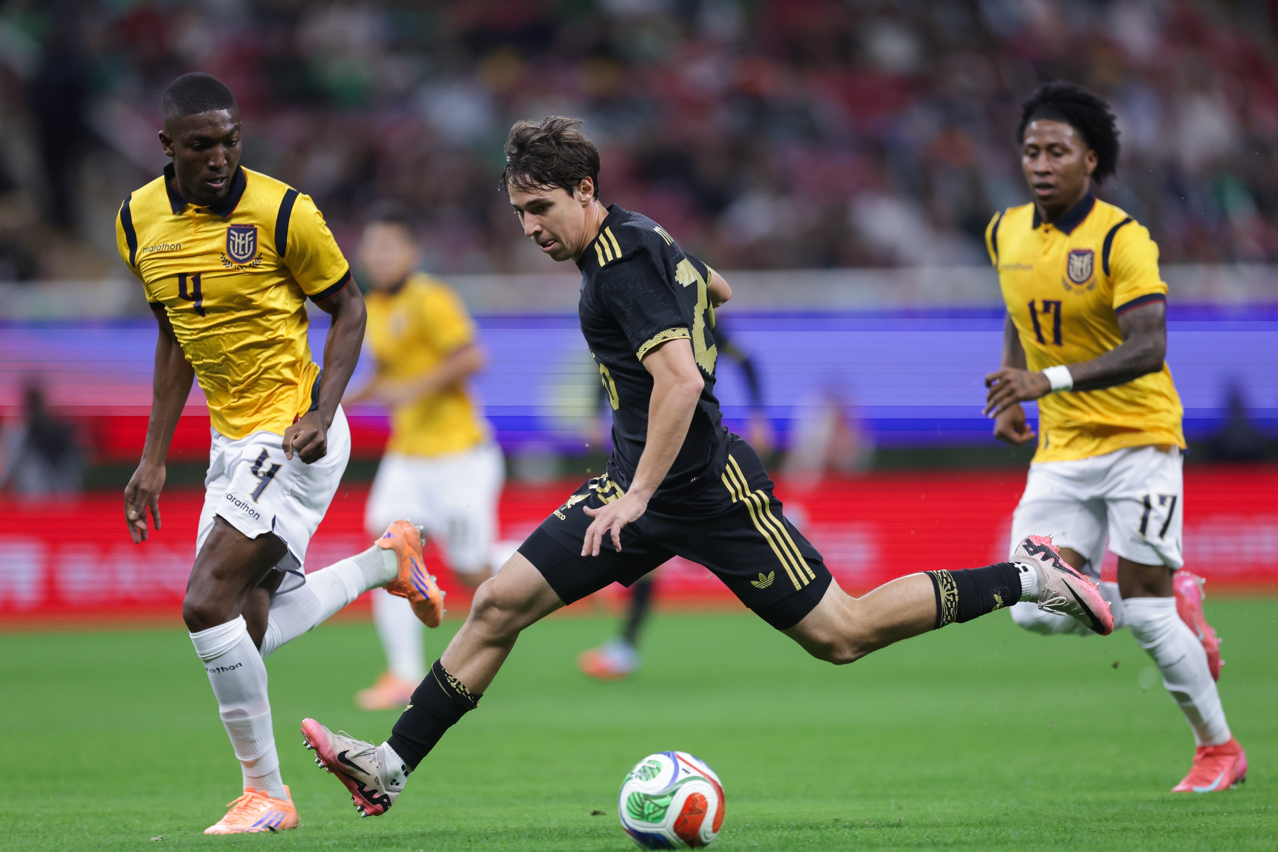 VIDEO México apenas empata 1-1 con Ecuador en Guadalajara