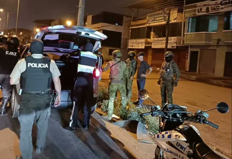 1 herido y 5 muertos dejó tiroteo en un billar de Ecuador 