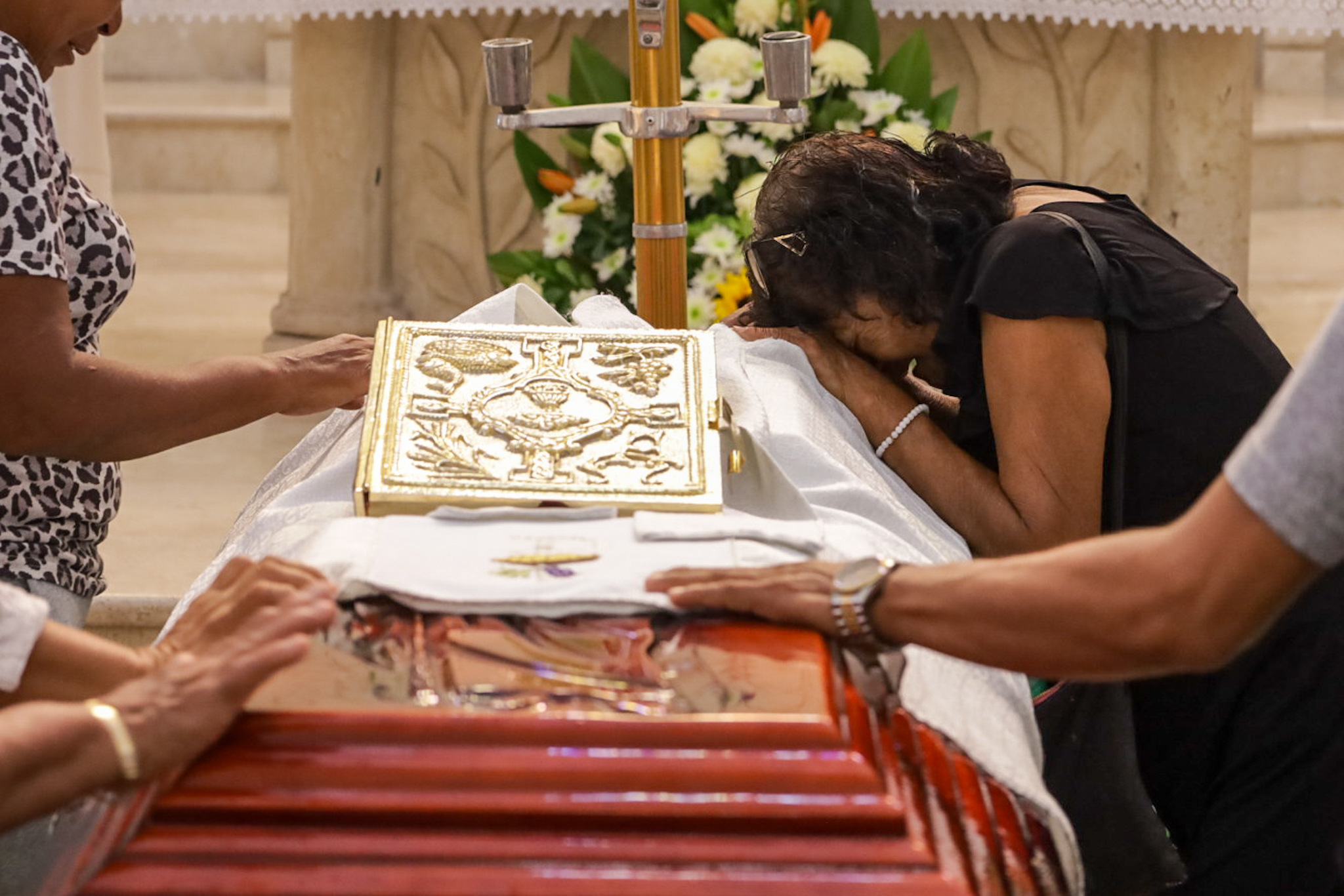 Despiden en Eduardo Neri, Guerrero, al sacerdote asesinado Bartoldo Pantaleón