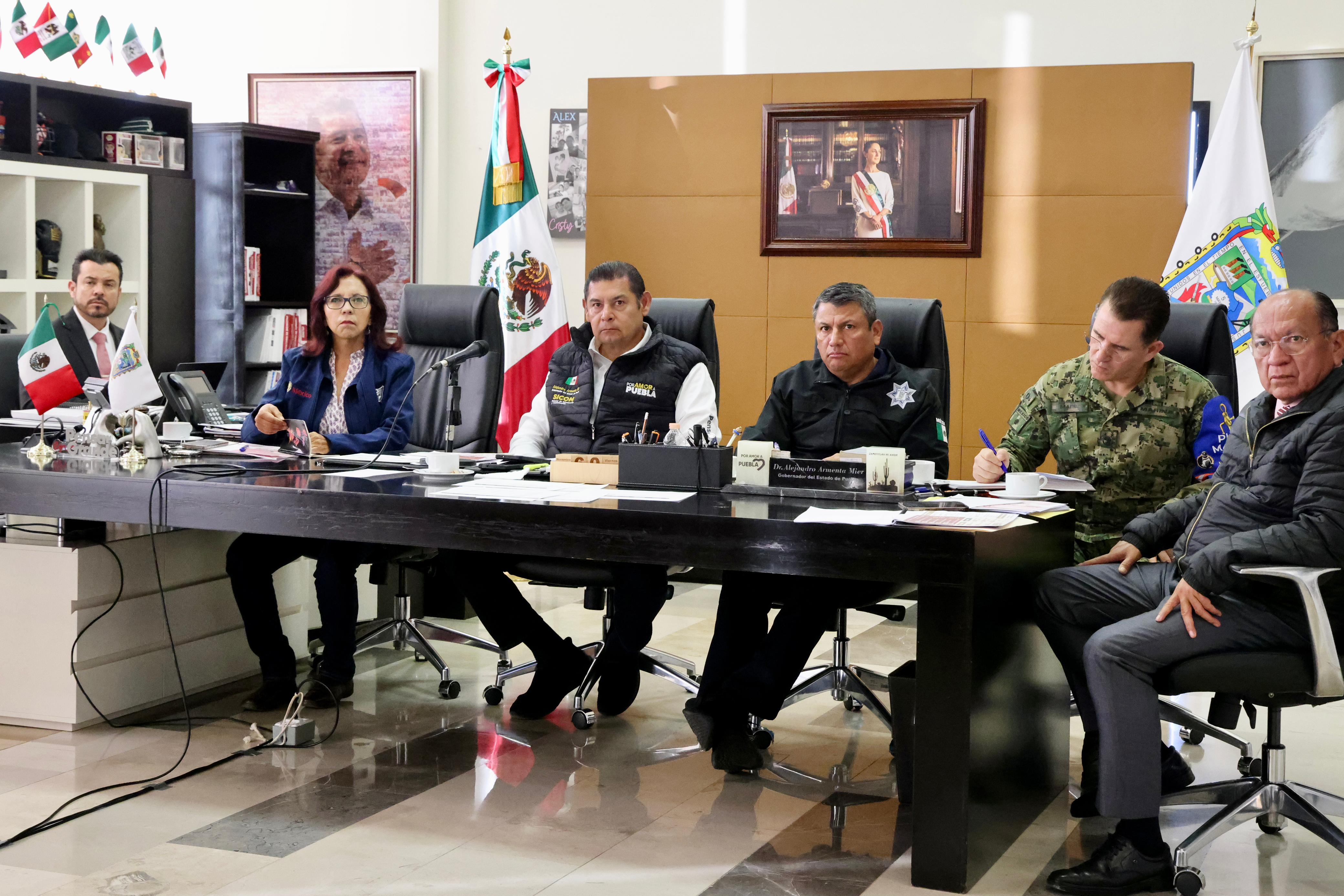 Gobierno de México y Puebla refuerzan acciones de apoyo a damnificados