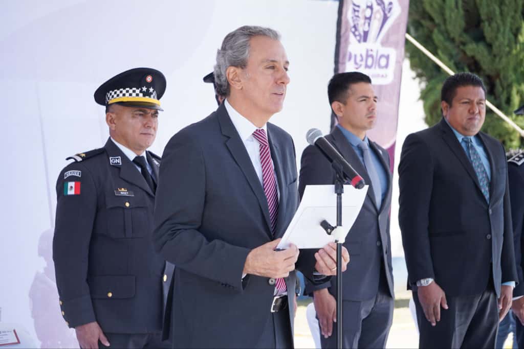 Encabeza Chedraui graduación de cadetes de la Academia de Formación de la SSC