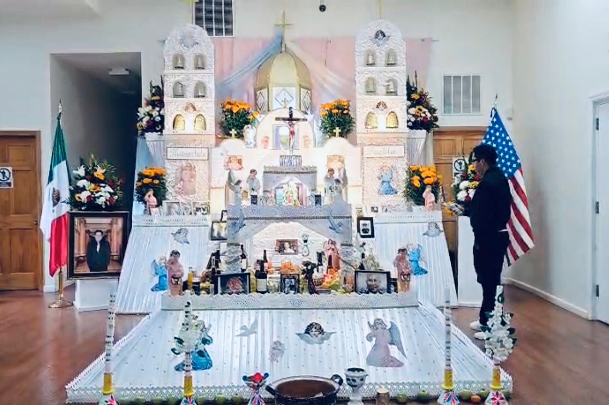 Migrantes de Huaquechula llevan su tradición a Nueva Jersey con una ofrenda monumental 