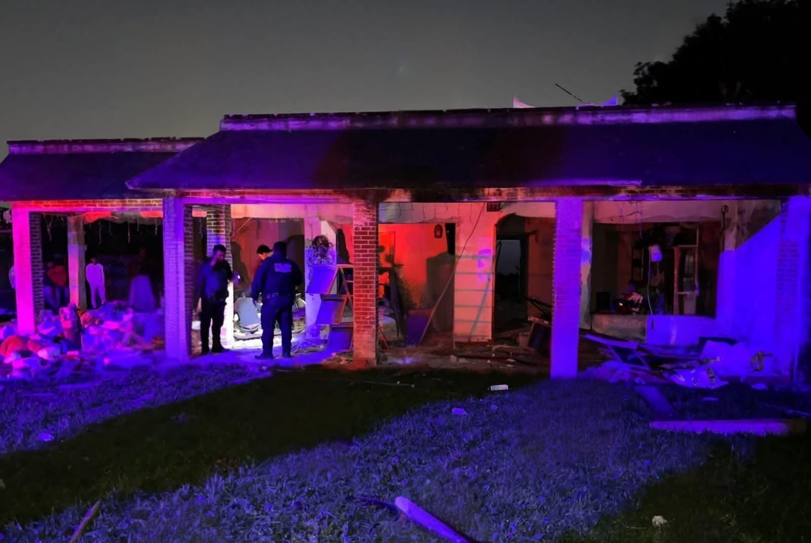 Muere menor tras explosión de pirotecnia en vivienda de Xiutetelco